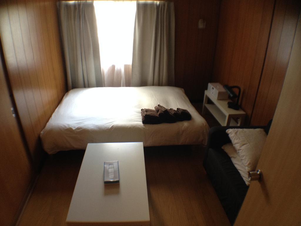Family Resort Apartment ฟุนาบาชิ ภายนอก รูปภาพ